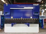 Plegadora de precisión con accionamiento-servo, WD67K